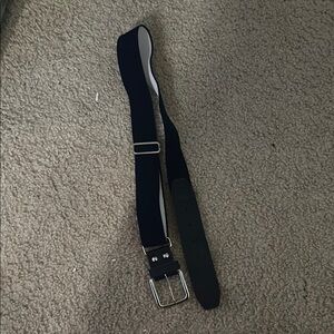 Women’s softball belt